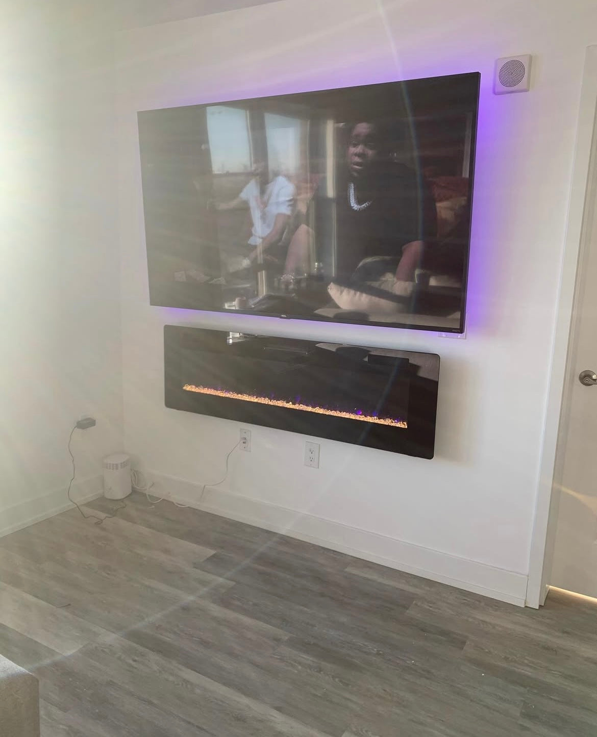 ELECTRICAL FIREPLACE MOUNTING